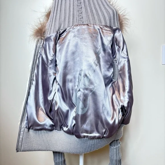 Rabbit Fur and Cable Knit Cardigan Jacket with Hood - Picture 14 of 15